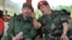 Fidel Castro y Hugo Chávez en Venezuela en 2001 (Archivo).