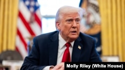 El presidente Donald Trump en la Casa Blanca, 26 de marzo del 2025. (Foto oficial de la Casa Blanca por Molly Riley)