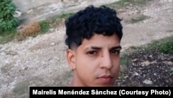 Oscar Corría Sánchez en su casa, en Contramaestre, Santiago de Cuba.